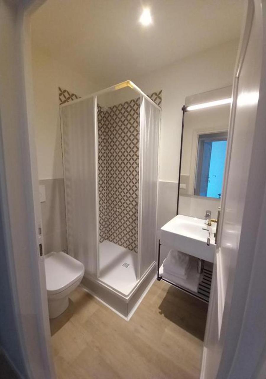 Hotel Giappone Florenz Zimmer foto