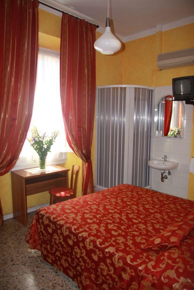 Hotel Giappone Florenz Exterior foto
